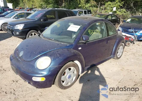 2000 Volkswagen New Beetle Gls from USA, damaged, VIN 3VWCC21C7YM481511